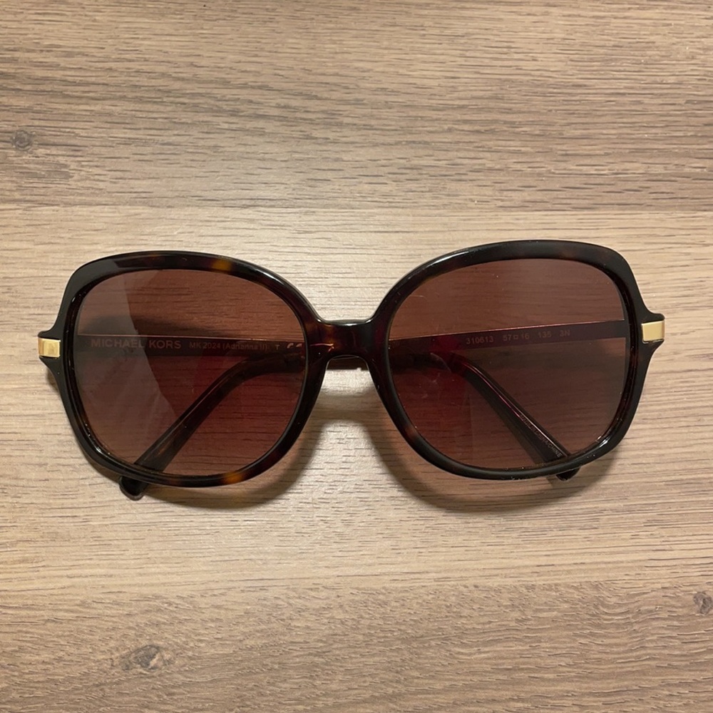 Michael Kors Adrianna II Sunglasses in Tortoise
